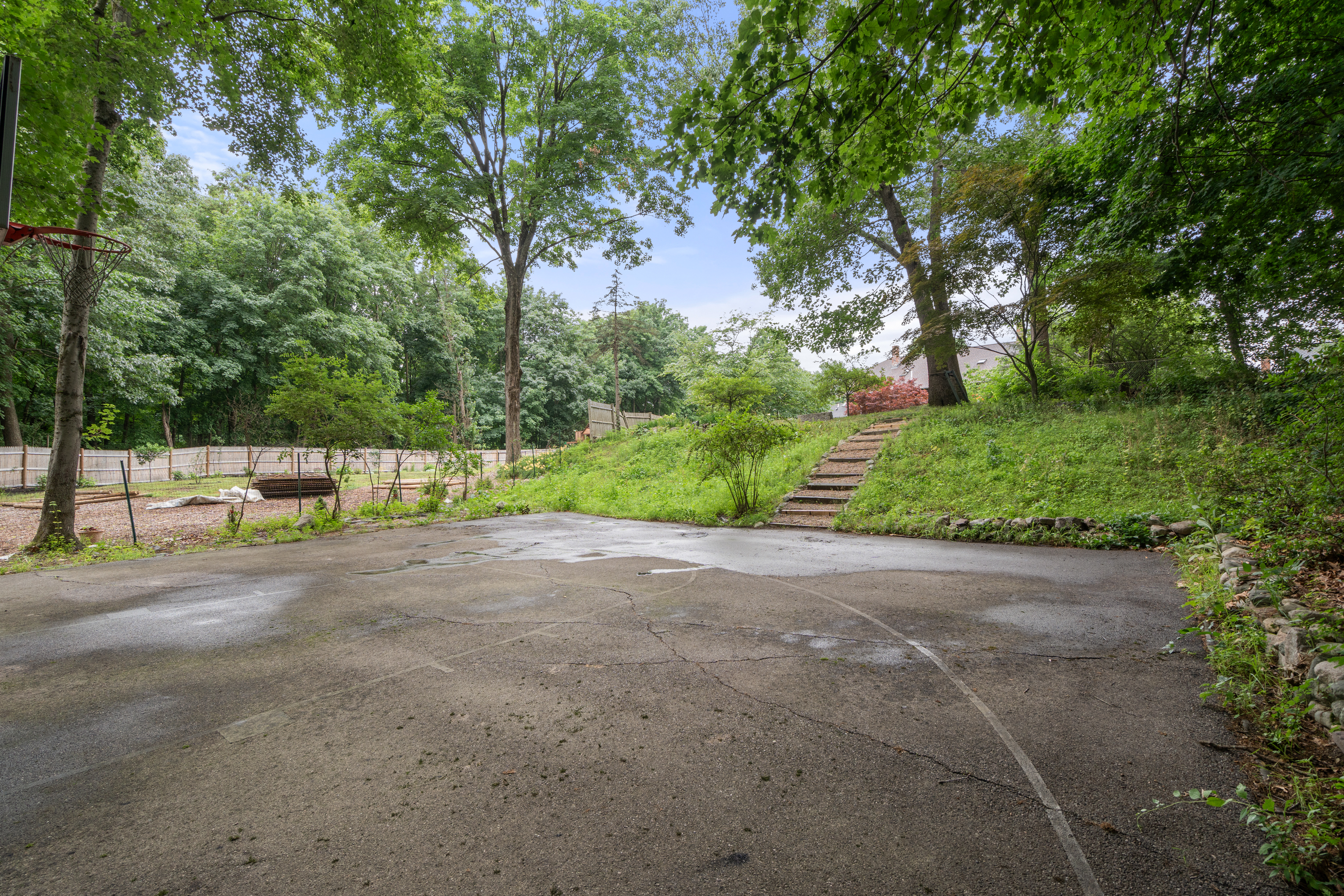  18 Shears Street, Wrentham, MA, 02093 - 物件實景