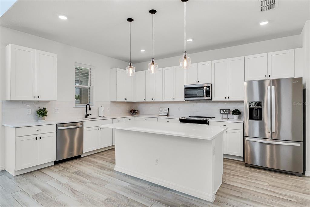 St Cloud, Florida, 34771, United States, 4 Bedrooms Bedrooms, ,4 BathroomsBathrooms,Residential,For Sale,1901971