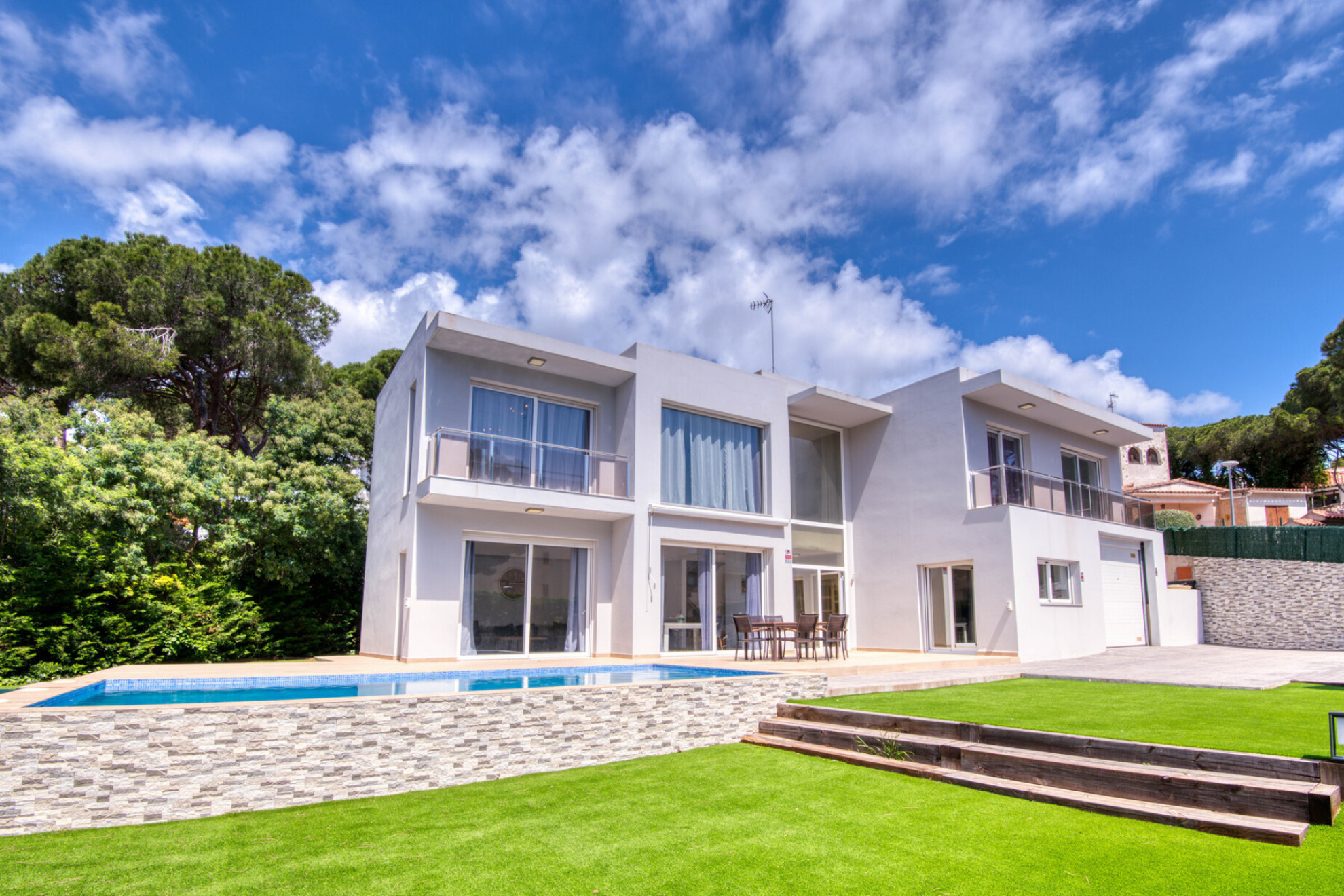 Modern house 200 meters from the beach. - 物件實景