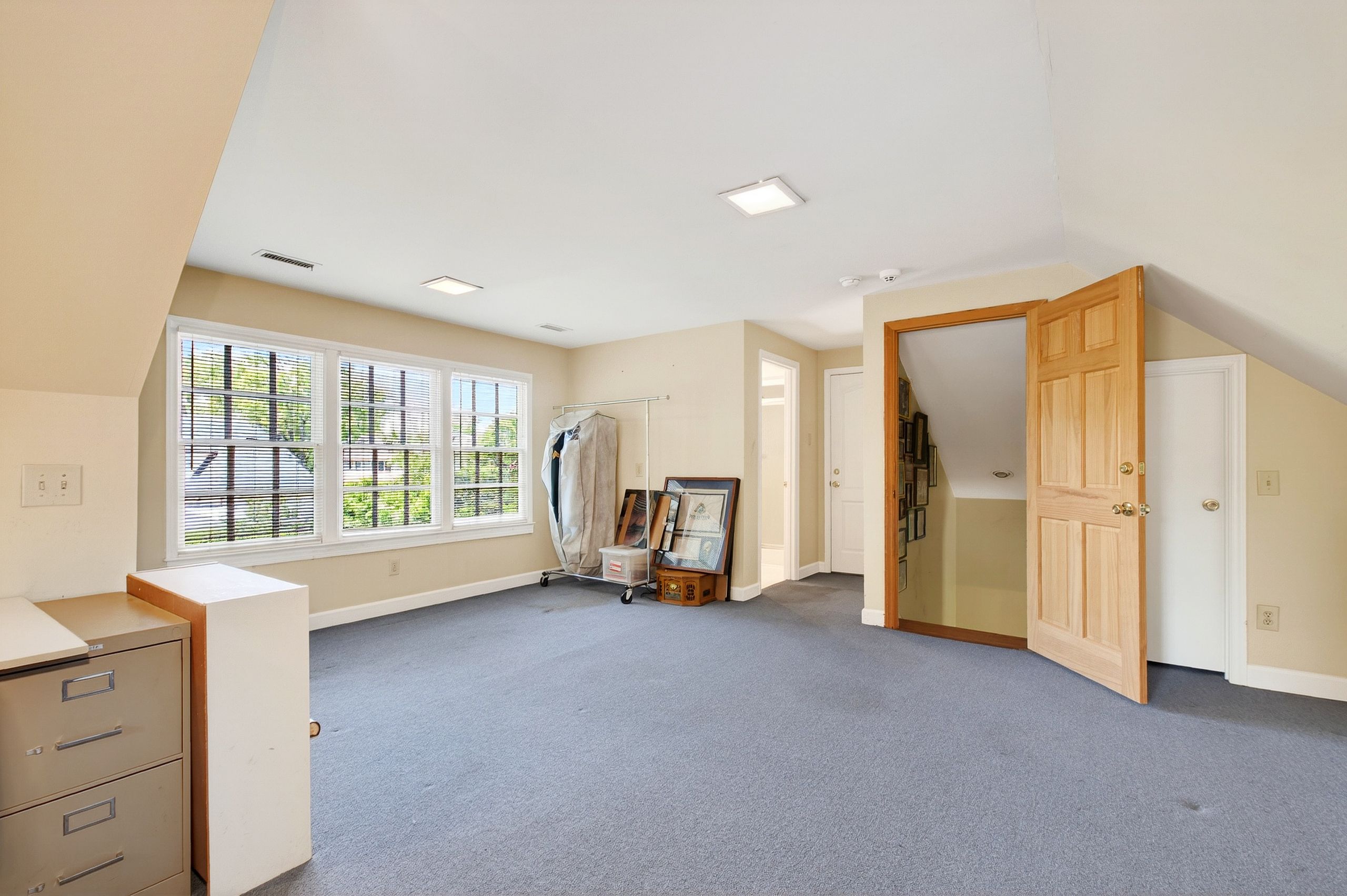  2733 Toxey Drive, Raleigh, NC, 27609 - 物件實景