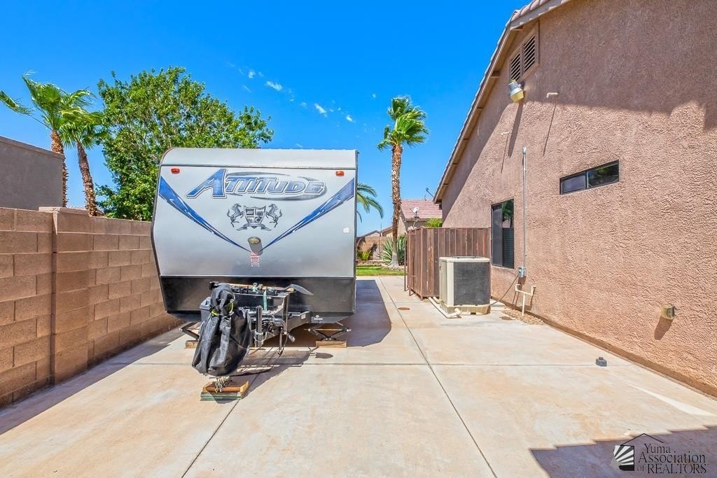 Yuma, Arizona, 85367-4912, United States, 4 Bedrooms Bedrooms, ,2 BathroomsBathrooms,Residential,For Sale,1923195