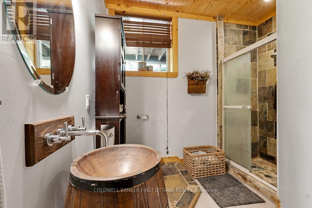 MISSISSIPPI MILLS, Ontario, K0A 2X0, CA, 4 Bedrooms Bedrooms, ,2 BathroomsBathrooms,Residential,For Sale,1865554