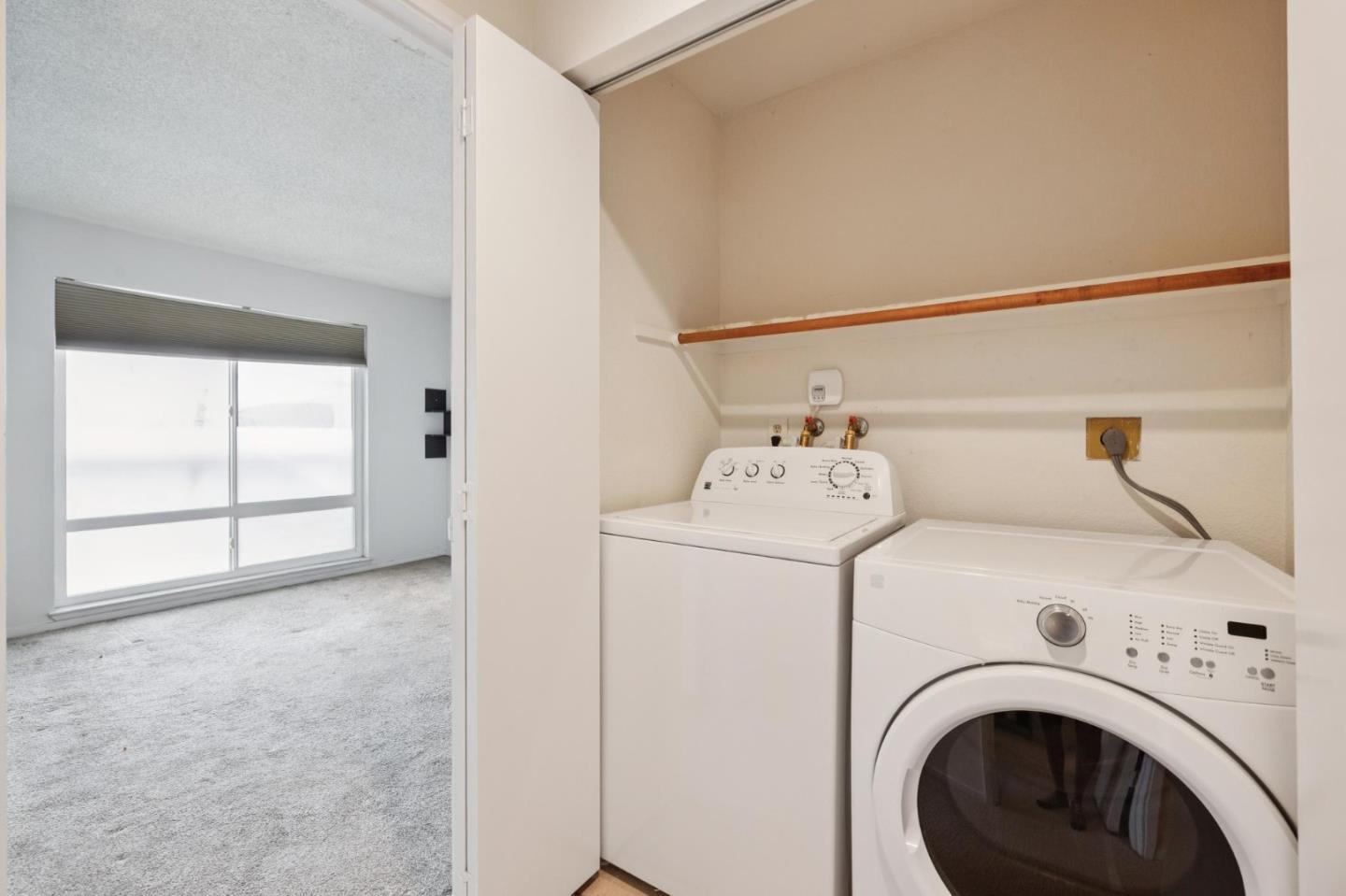 San Bruno, California, 94066, United States, 2 Bedrooms Bedrooms, ,2 BathroomsBathrooms,Residential,For Sale,1856521