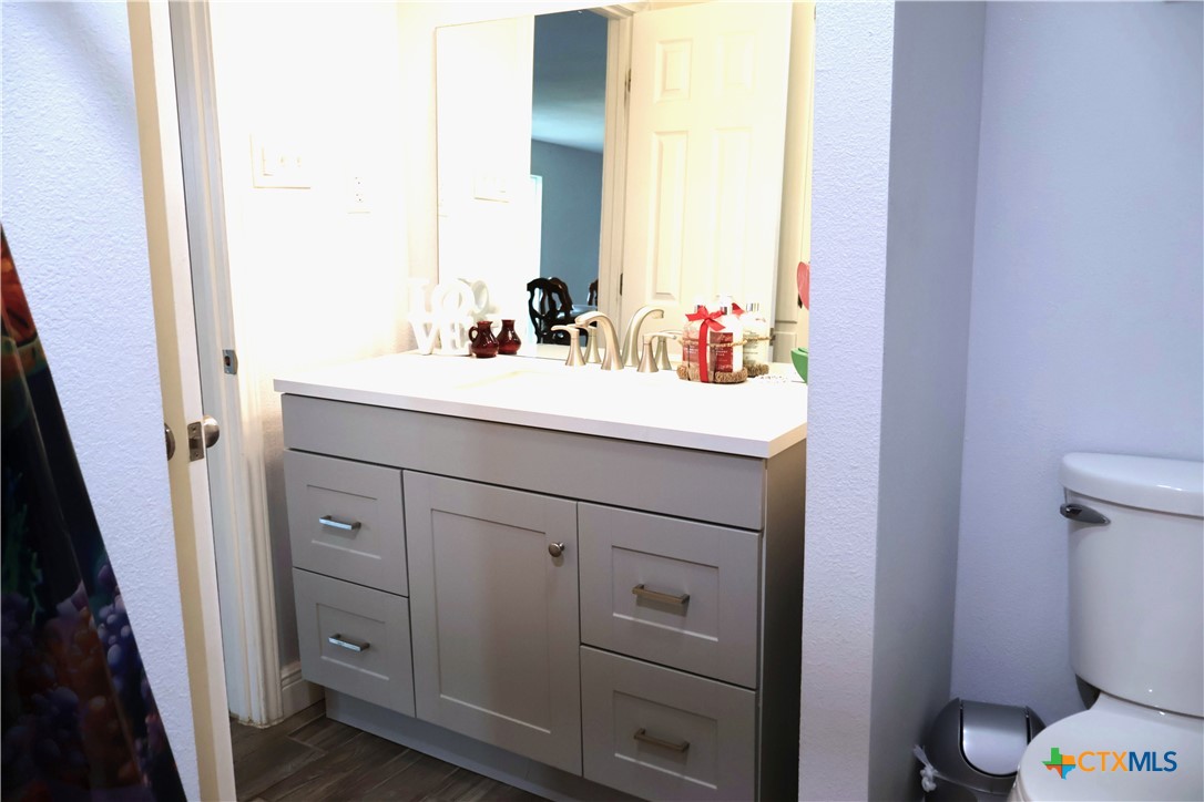 Killeen, Texas, 76542, United States, 3 Bedrooms Bedrooms, ,3 BathroomsBathrooms,Residential,For Sale,1932506