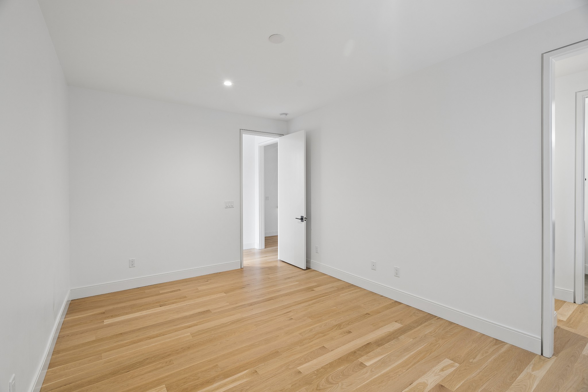  1076 Archer St, Nashville, TN, 37203 - 物件實景