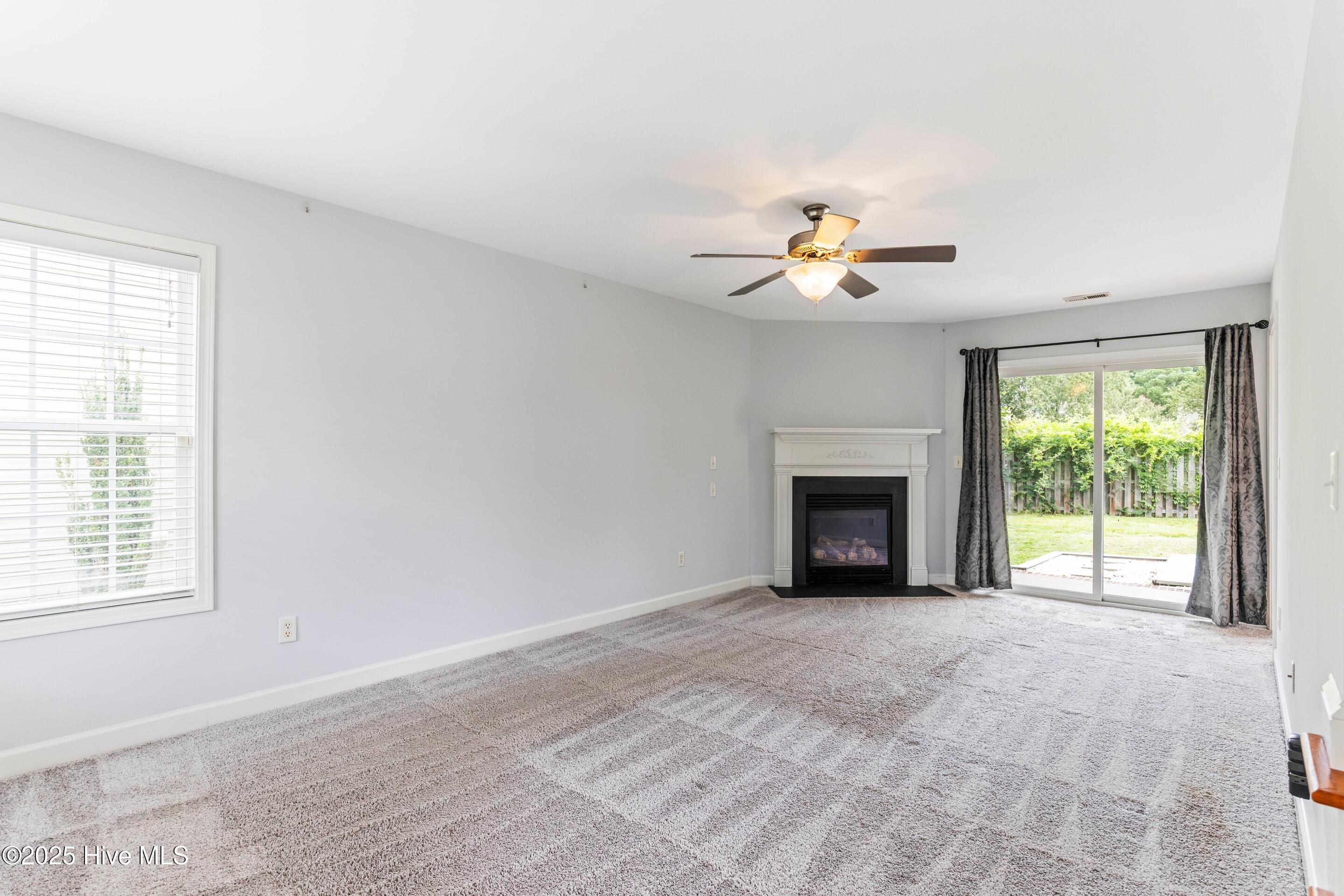 Wilmington, North Carolina, 28412, United States, 4 Bedrooms Bedrooms, ,3 BathroomsBathrooms,Residential,For Sale,1932044