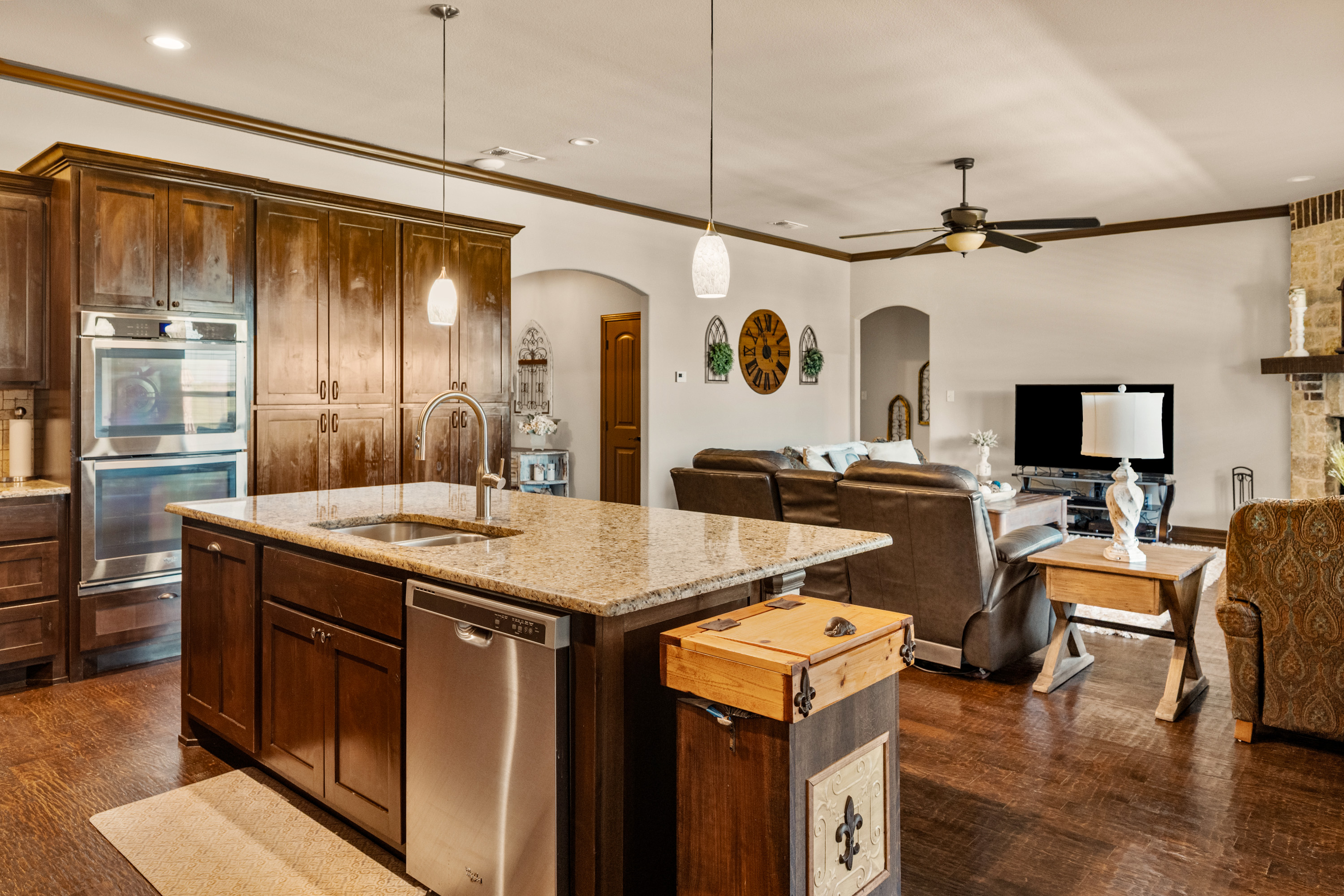 Caddo Mills, Texas, 75135, United States, 4 Bedrooms Bedrooms, ,2 BathroomsBathrooms,Residential,For Sale,1943912