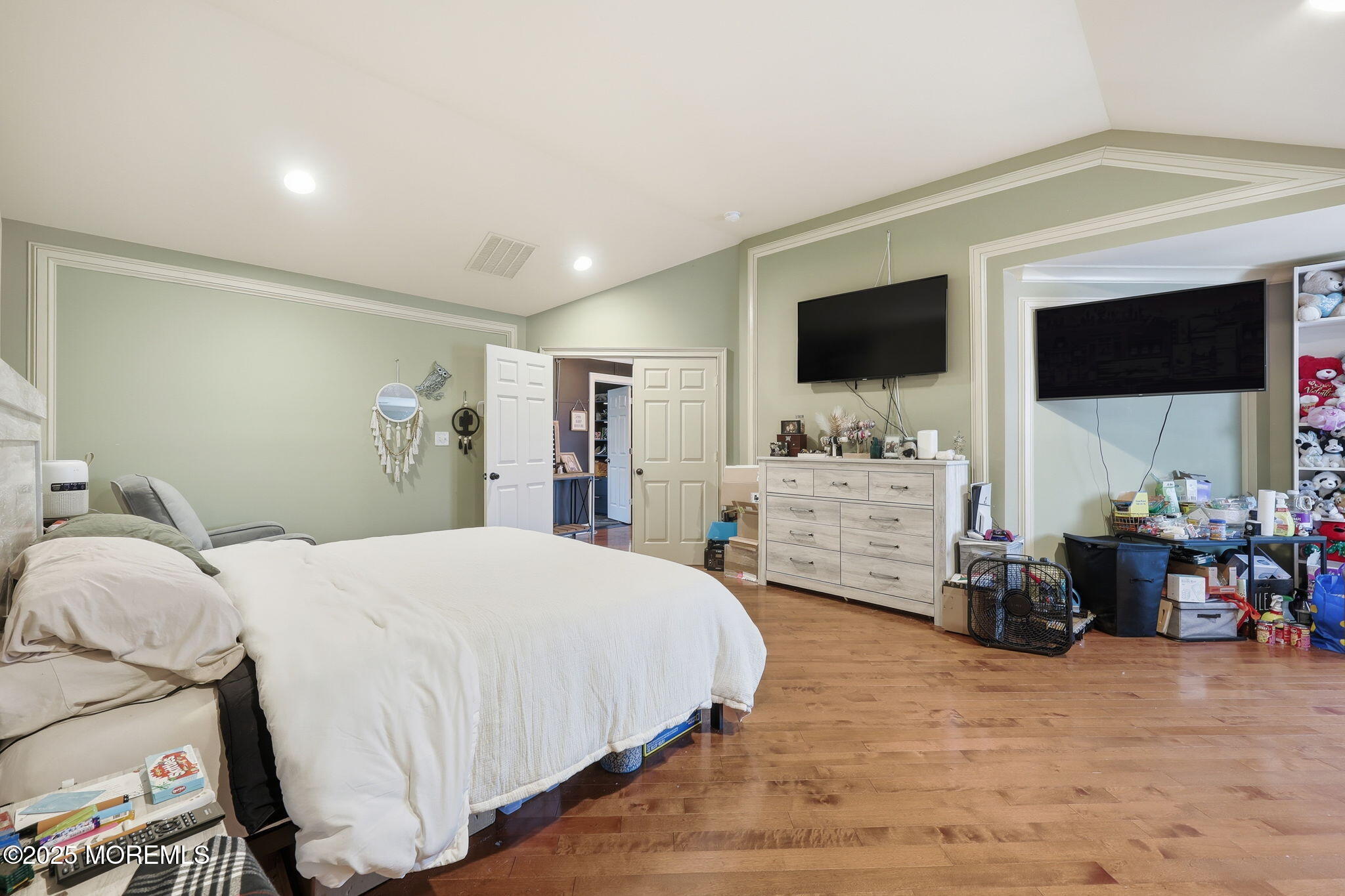 Little Egg Harbor, New Jersey, 08087, United States, 4 Bedrooms Bedrooms, ,3 BathroomsBathrooms,Residential,For Sale,2029989