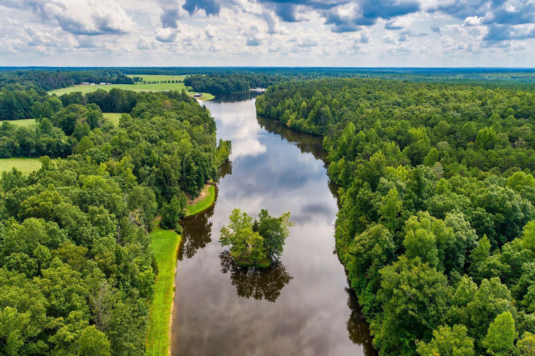  6887 Blenheim Road, Scottsville, VA, 24590 - 物件實景