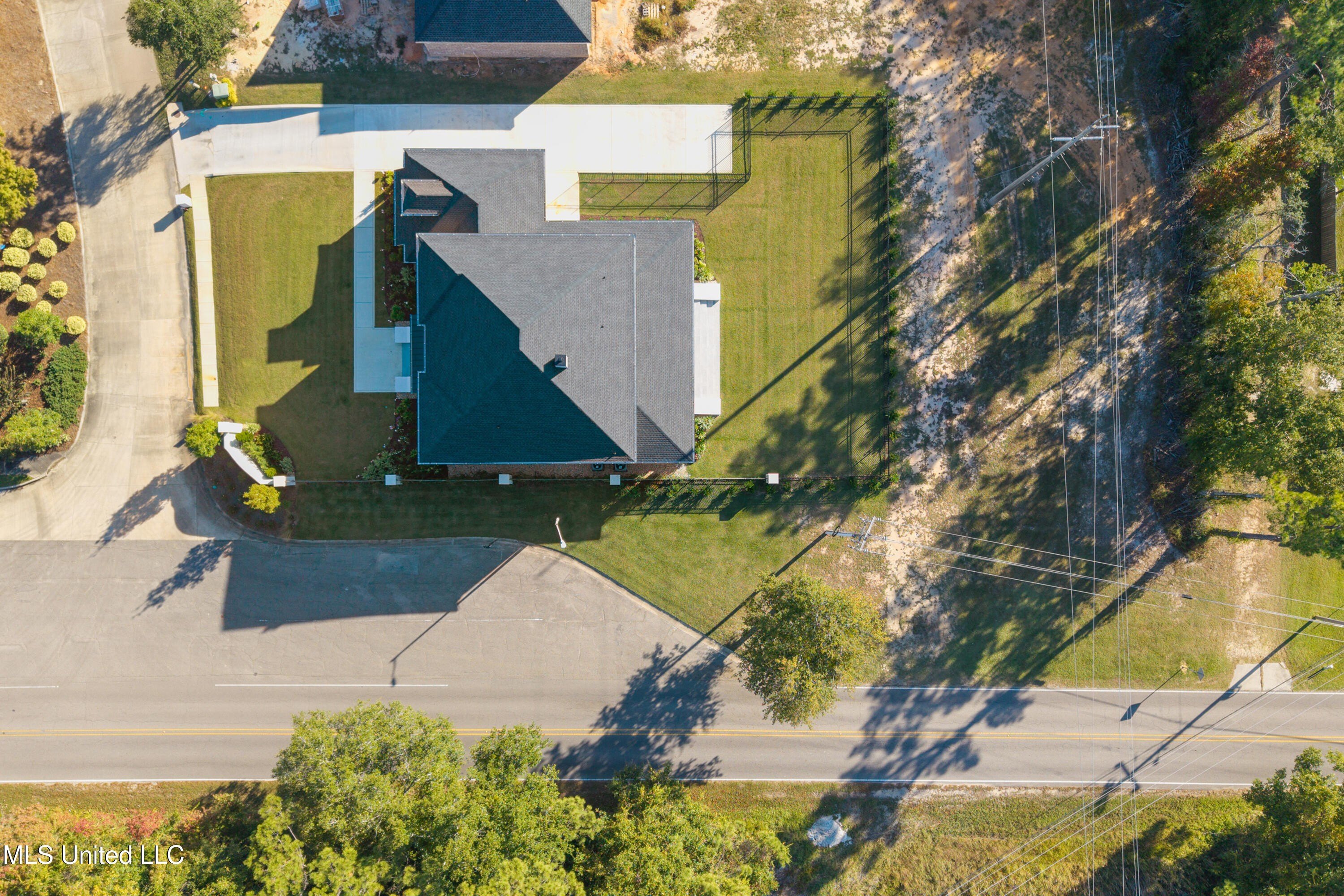 Biloxi, Mississippi, 39532, United States, 4 Bedrooms Bedrooms, ,4 BathroomsBathrooms,Residential,For Sale,1990750