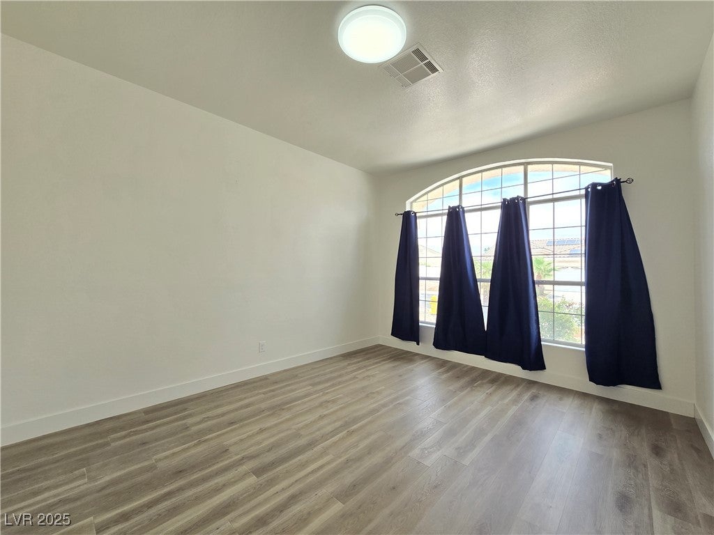 Las Vegas, Nevada, 89145, United States, 4 Bedrooms Bedrooms, ,2 BathroomsBathrooms,Residential,For Sale,1929054