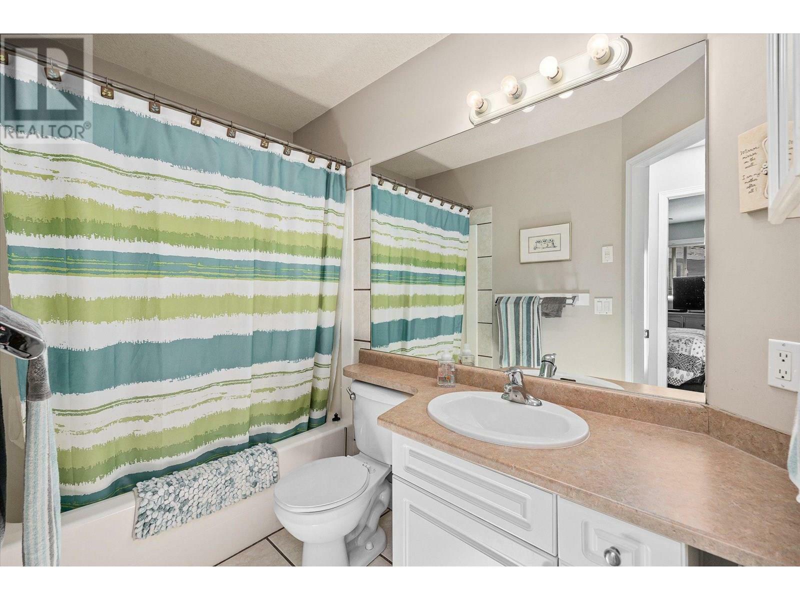 KELOWNA, British Columbia, V1Y 8H7, CA, 3 Bedrooms Bedrooms, ,1 BathroomBathrooms,Residential,For Sale,1961184