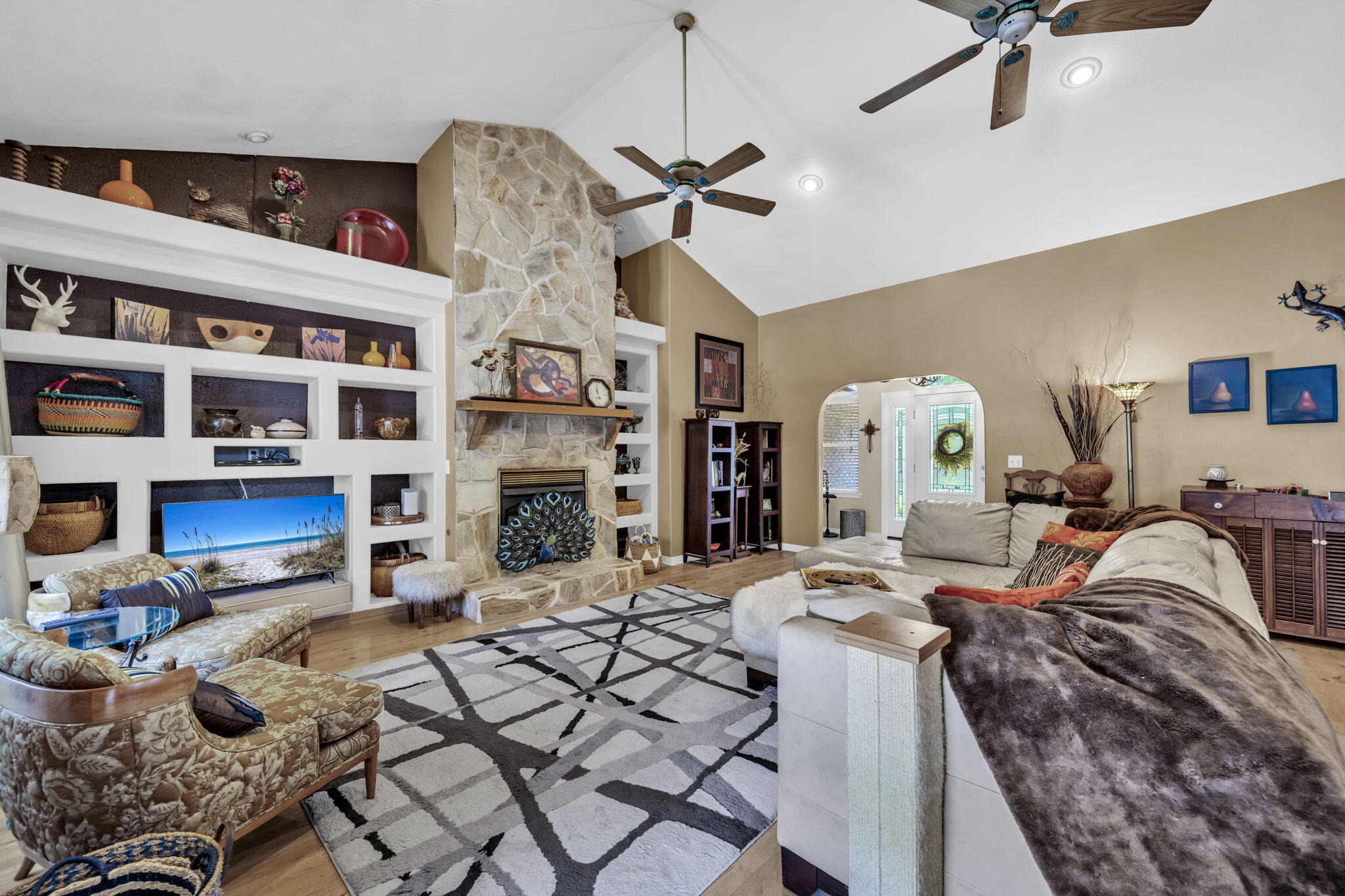 Crestview, Florida, 32539, United States, 4 Bedrooms Bedrooms, ,2 BathroomsBathrooms,Residential,For Sale,1918564