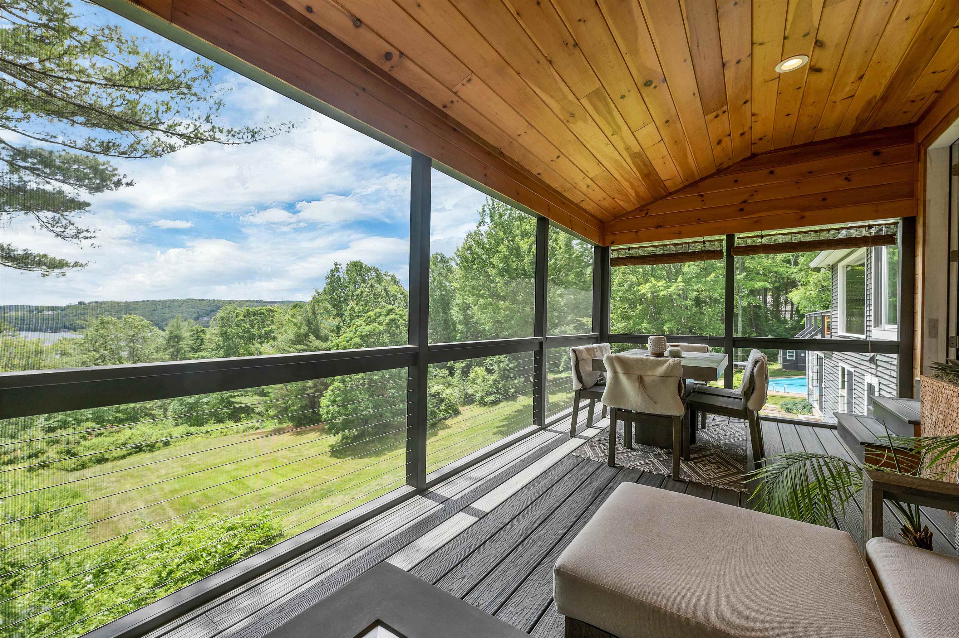 Meredith, New Hampshire, 03253, United States, 3 Bedrooms Bedrooms, ,2 BathroomsBathrooms,Residential,For Sale,1901230