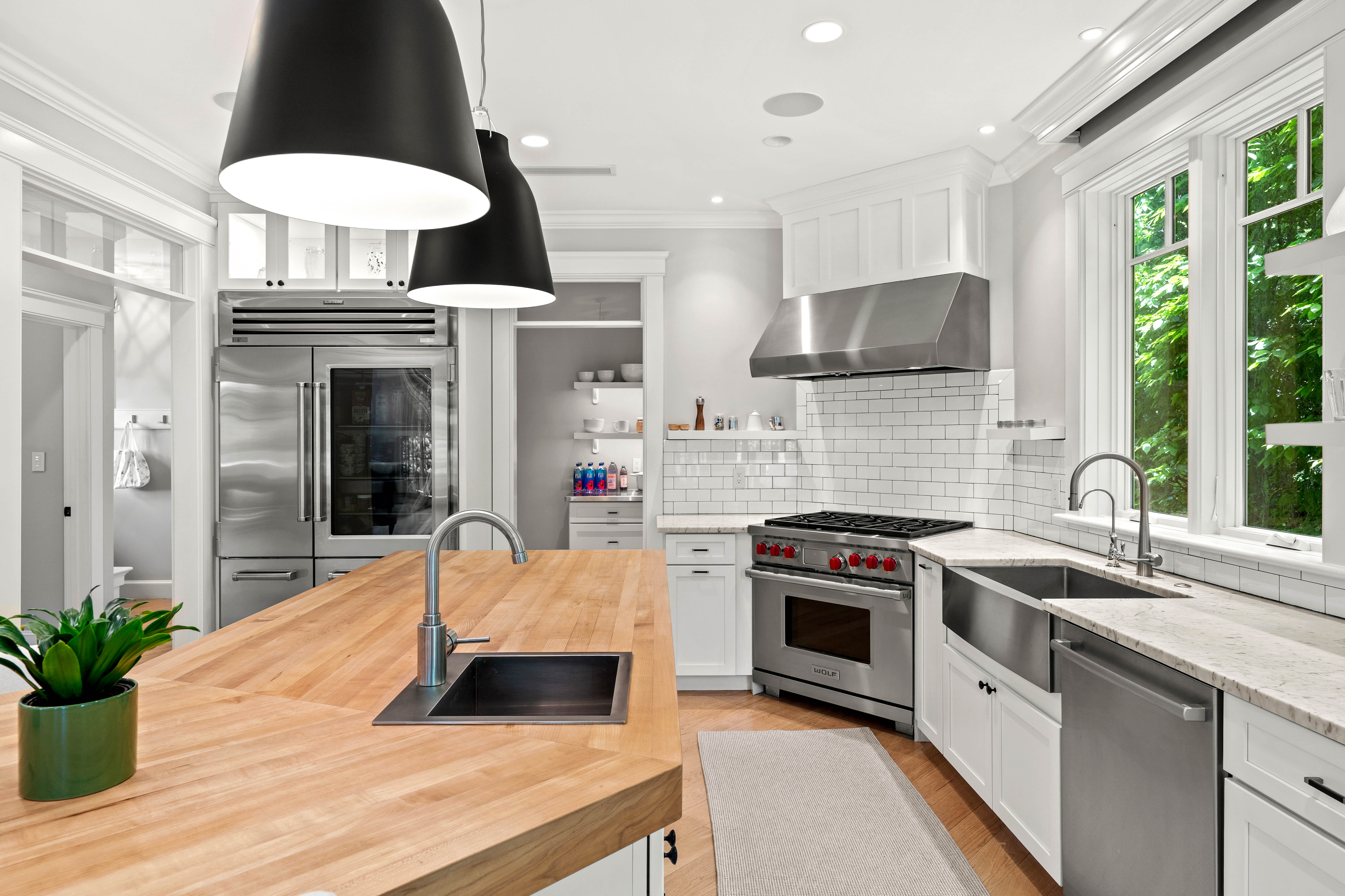 45 Whitehall Cir, Beverly, MA, 01915 - 物件實景