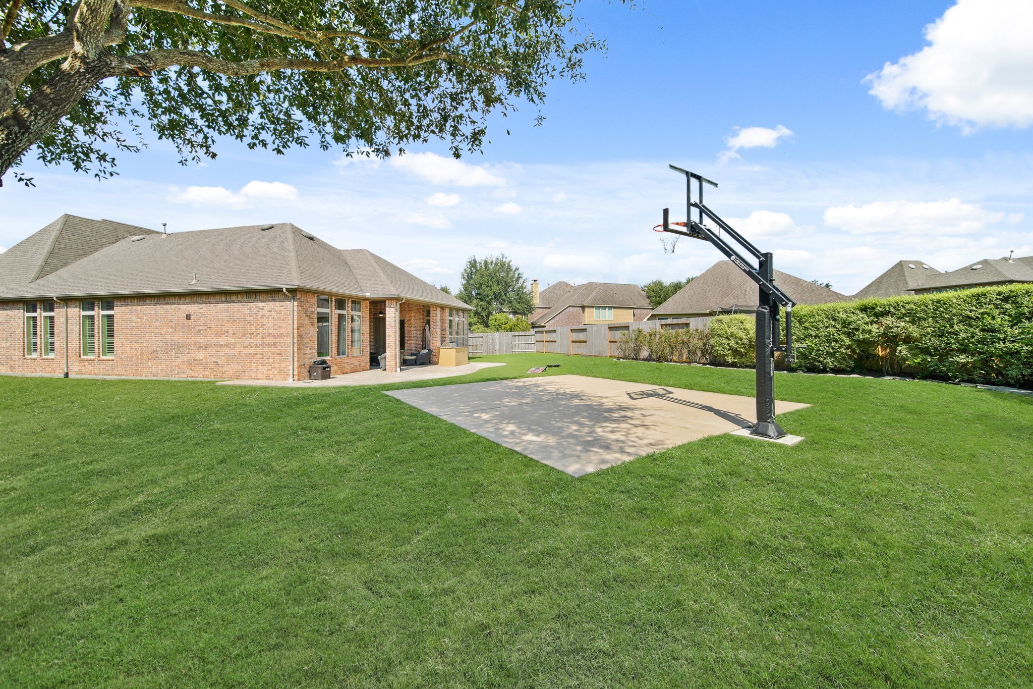 Richmond, Texas, 77407, United States, 4 Bedrooms Bedrooms, ,3 BathroomsBathrooms,Residential,For Sale,1940812