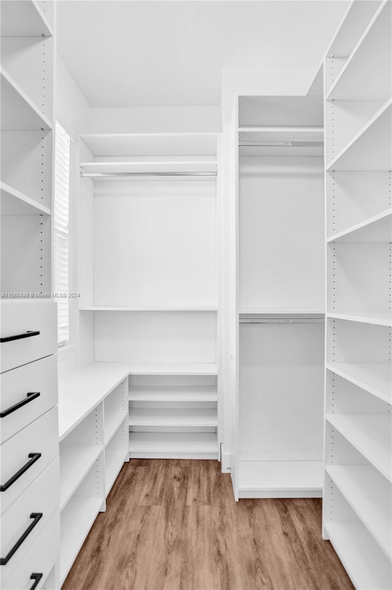 4334 Large Leaf Ln, Hollywood, Florida, 33021, United States, 6 Bedrooms Bedrooms, ,4 BathroomsBathrooms,Residential,For Sale,4334 Large Leaf Ln,1500872