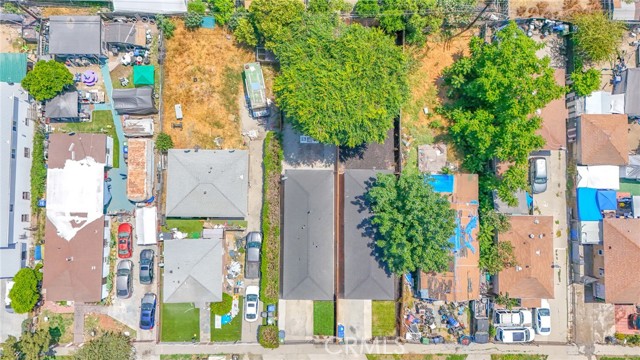 Los Angeles, California, 90059, United States, 2 Bedrooms Bedrooms, ,1 BathroomBathrooms,Residential,For Sale,1942997
