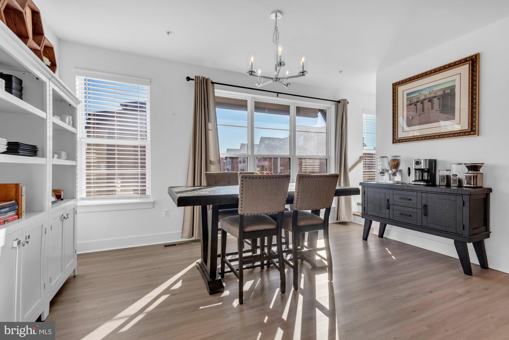 Laurel, Maryland, 20724, United States, 5 Bedrooms Bedrooms, ,5 BathroomsBathrooms,Residential,For Sale,2010373