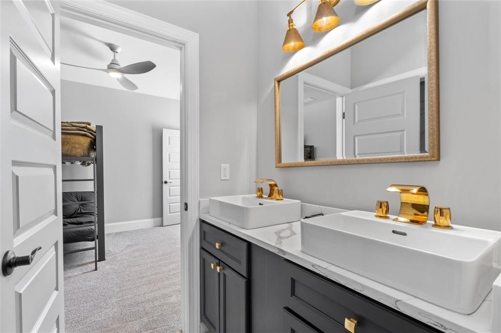 Atlanta, Georgia, 30310, United States, 4 Bedrooms Bedrooms, ,3 BathroomsBathrooms,Residential,For Sale,1987729