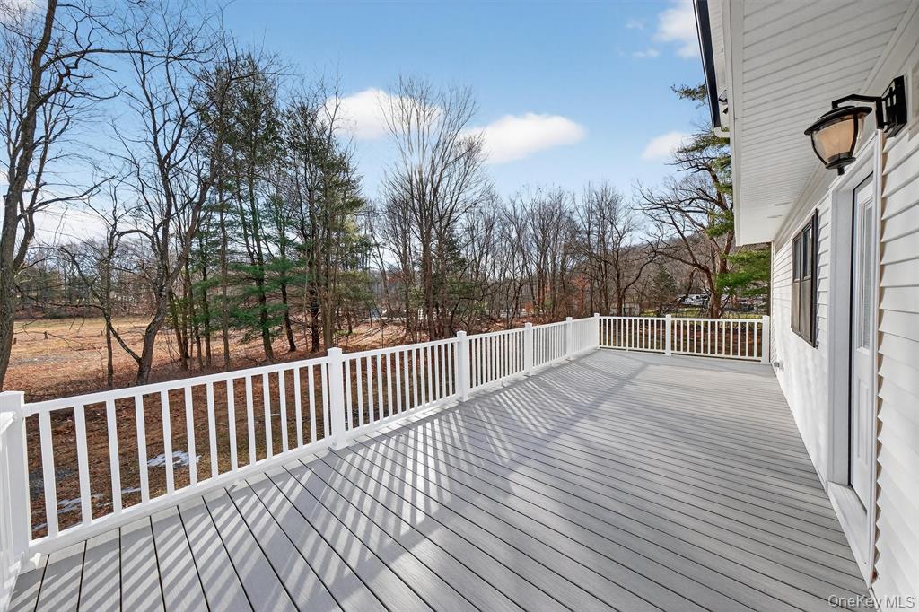 Hopewell Junction, New York, 12533, United States, 2 Bedrooms Bedrooms, ,4 BathroomsBathrooms,Residential,For Sale,2006388