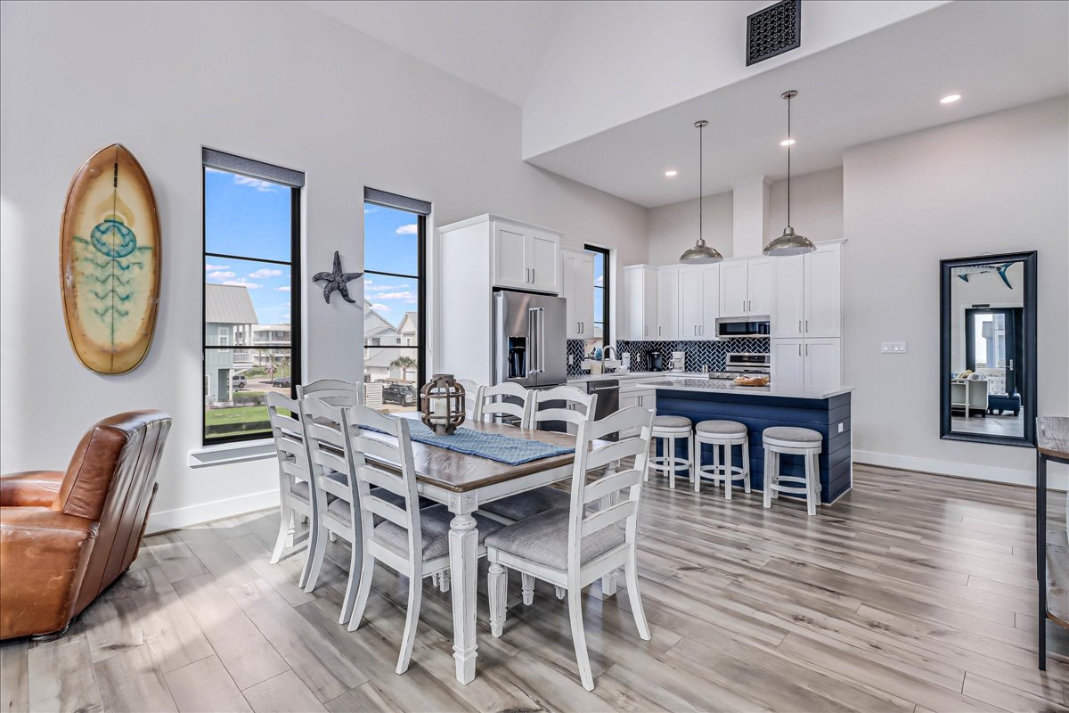 Port Aransas, Texas, 78373, United States, 3 Bedrooms Bedrooms, ,3 BathroomsBathrooms,Residential,For Sale,1979271