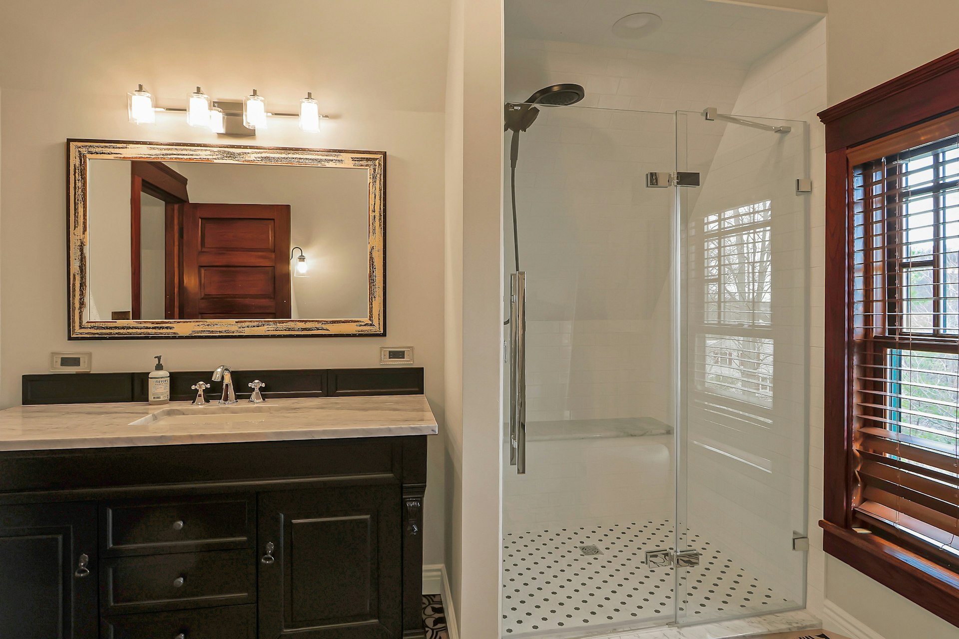  The Conklin House - 物件實景