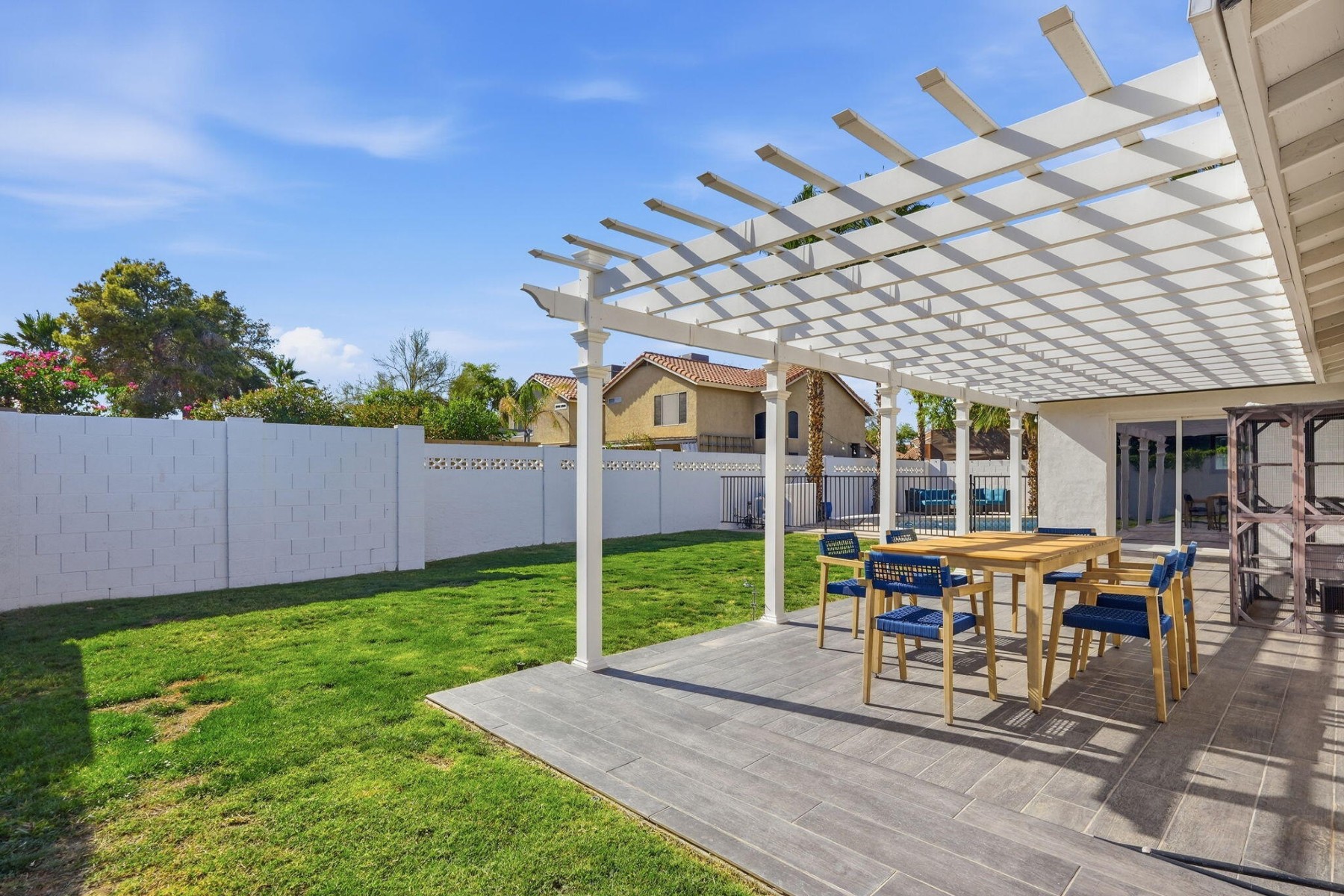  11608 N 32nd Place  Phoenix, AZ - 物件實景