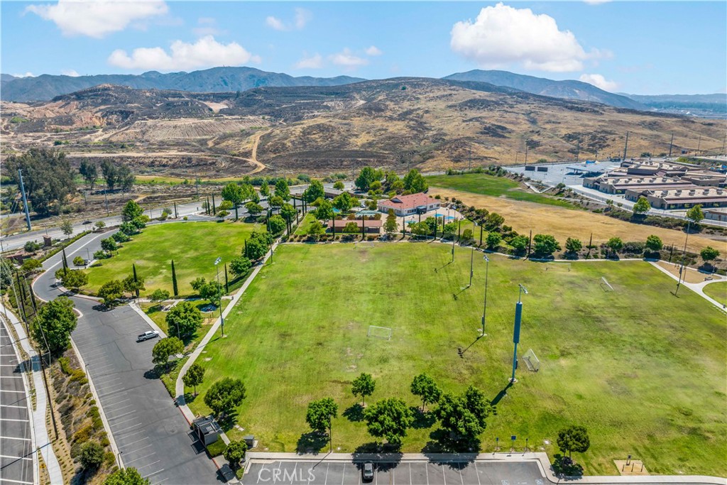 Lake Elsinore, California, 92530, United States, 5 Bedrooms Bedrooms, ,3 BathroomsBathrooms,Residential,For Sale,1881678