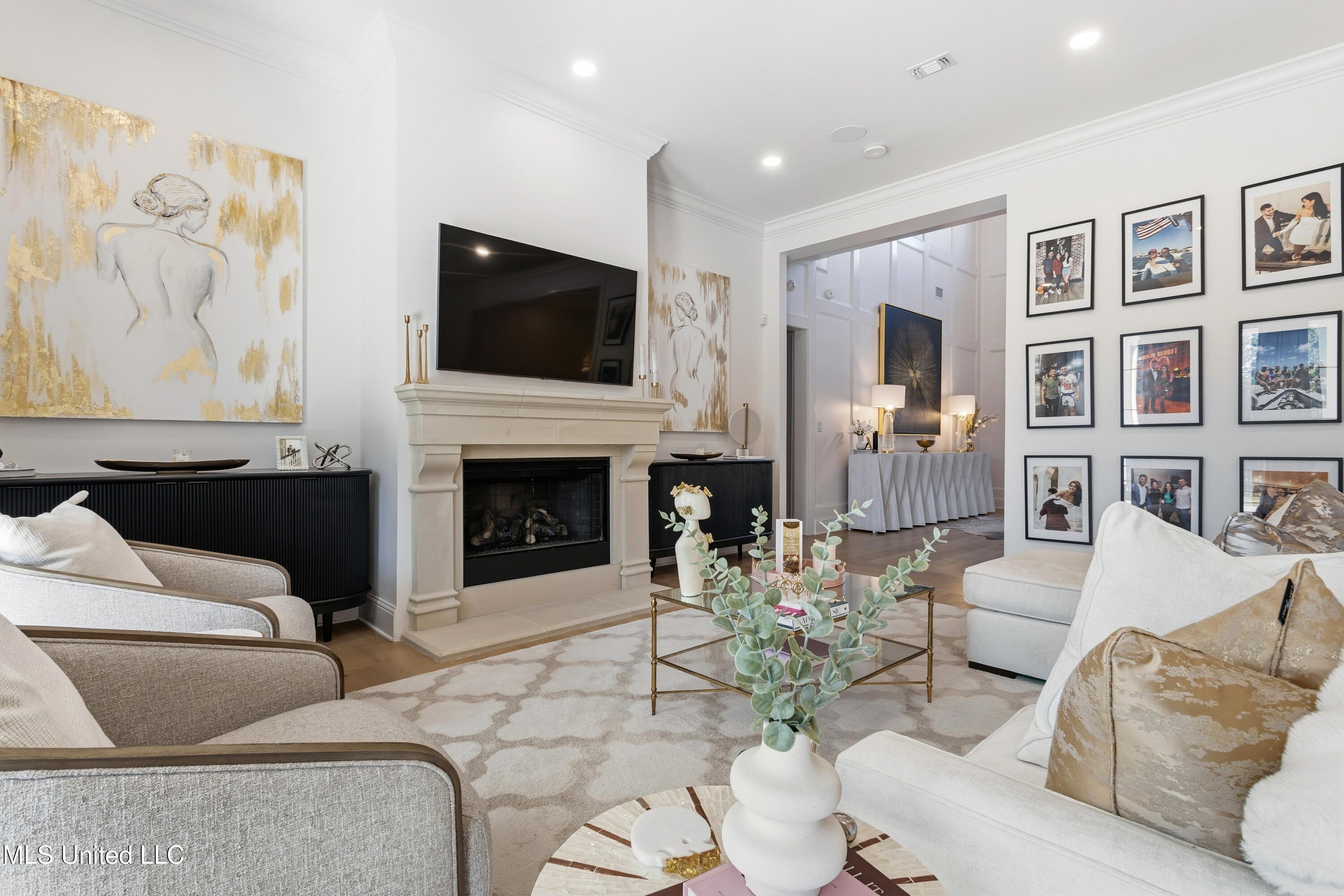 Biloxi, Mississippi, 39532, United States, 4 Bedrooms Bedrooms, ,4 BathroomsBathrooms,Residential,For Sale,1990750