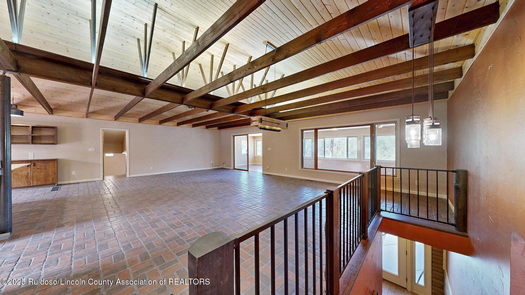 Ruidoso, New Mexico, 88345, United States, 3 Bedrooms Bedrooms, ,3 BathroomsBathrooms,Residential,For Sale,1826738