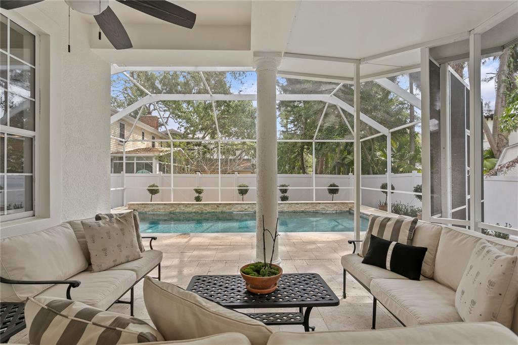 Tampa, Florida, 33629, United States, 4 Bedrooms Bedrooms, ,4 BathroomsBathrooms,Residential,For Sale,1885356
