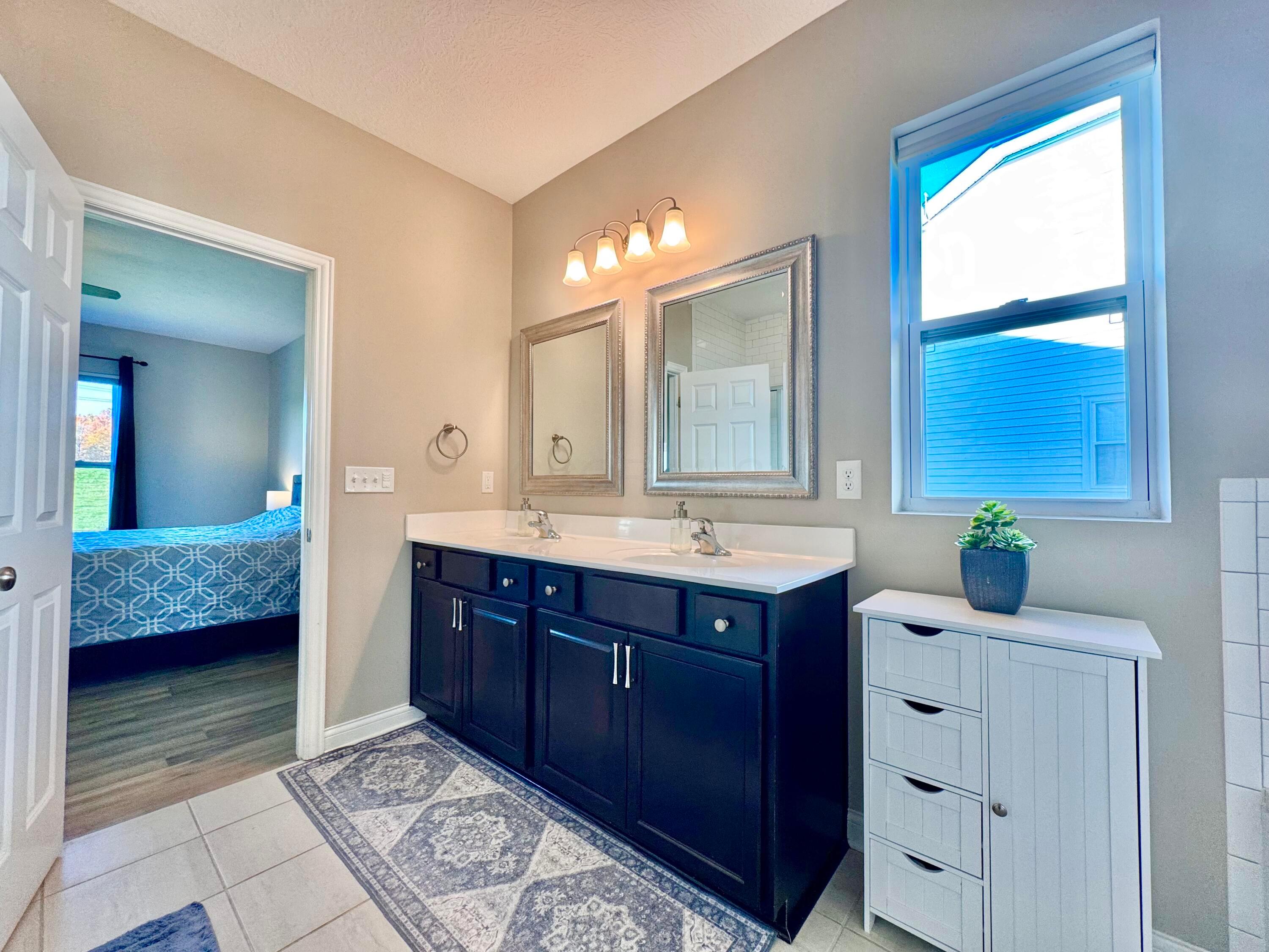 Powell, Ohio, 43065, United States, 3 Bedrooms Bedrooms, ,2 BathroomsBathrooms,Residential,For Sale,1989731