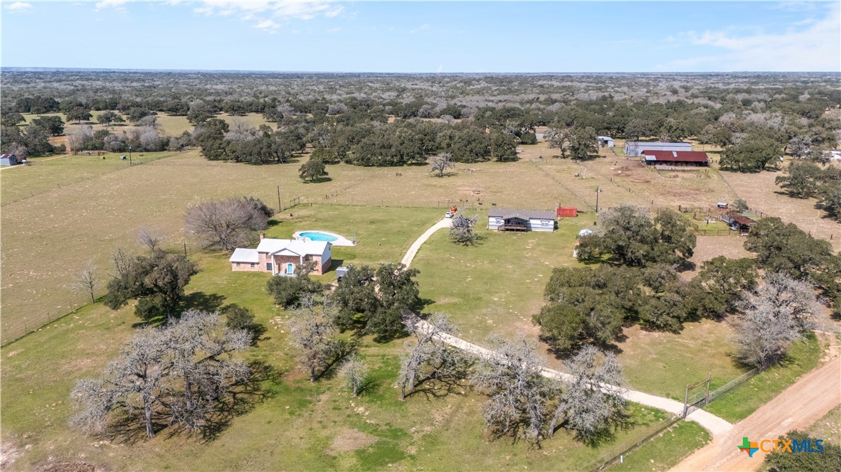 Hallettsville, Texas, 77964, United States, 4 Bedrooms Bedrooms, ,2 BathroomsBathrooms,Residential,For Sale,1848225