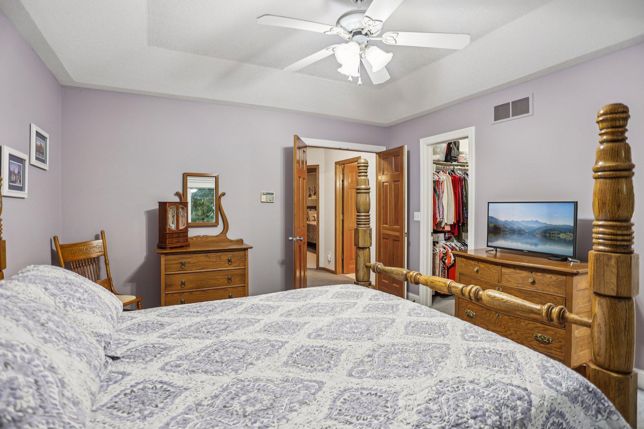 Blaine, Minnesota, 55449, United States, 4 Bedrooms Bedrooms, ,3 BathroomsBathrooms,Residential,For Sale,1940796