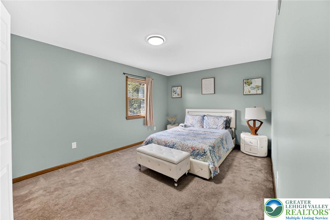 North Whitehall Twp, Pennsylvania, 18069, United States, 4 Bedrooms Bedrooms, ,3 BathroomsBathrooms,Residential,For Sale,1987552