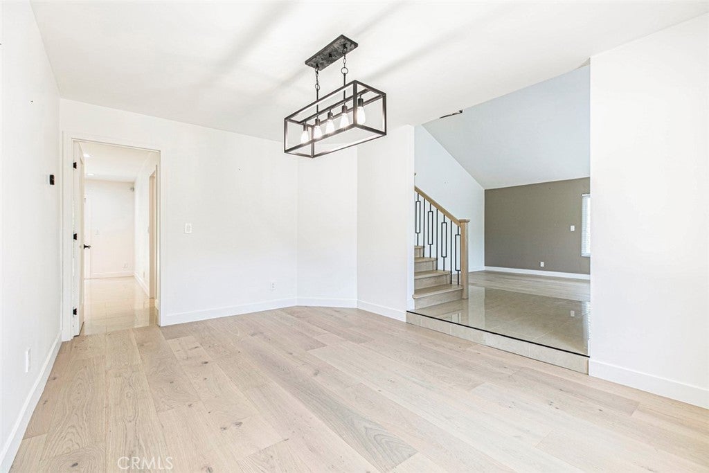 Glendale, California, 91206, United States, 4 Bedrooms Bedrooms, ,3 BathroomsBathrooms,Residential,For Sale,1940917