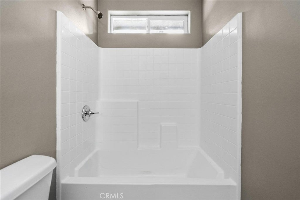 Victorville, California, 92392, United States, 4 Bedrooms Bedrooms, ,3 BathroomsBathrooms,Residential,For Sale,2036507
