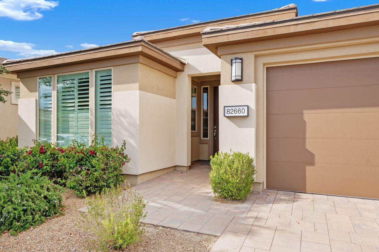 Indio, California, 92201, United States, 3 Bedrooms Bedrooms, ,2 BathroomsBathrooms,Residential,For Sale,1920022