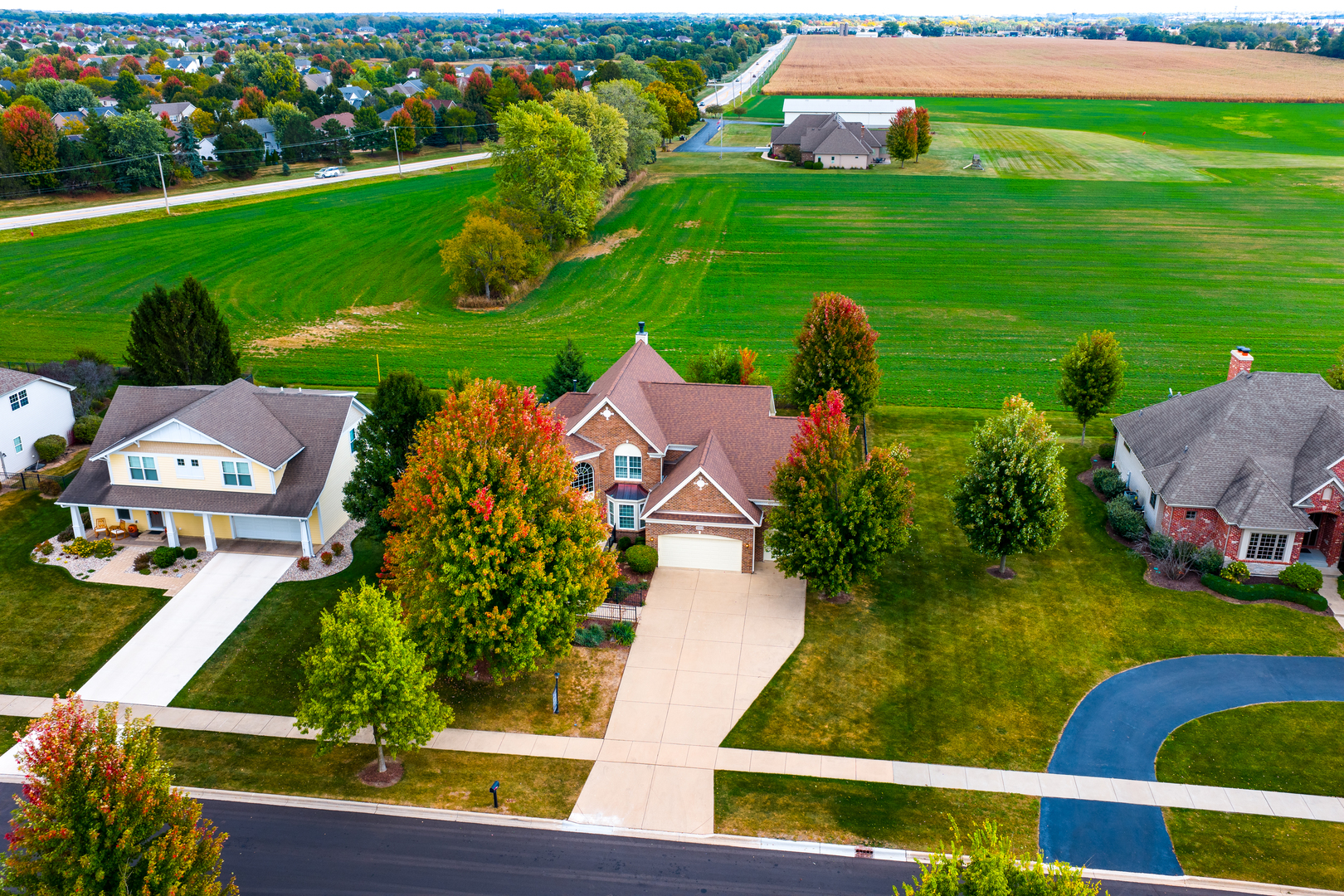 North Aurora, Illinois, 60542, United States, 3 Bedrooms Bedrooms, ,3 BathroomsBathrooms,Residential,For Sale,1969477