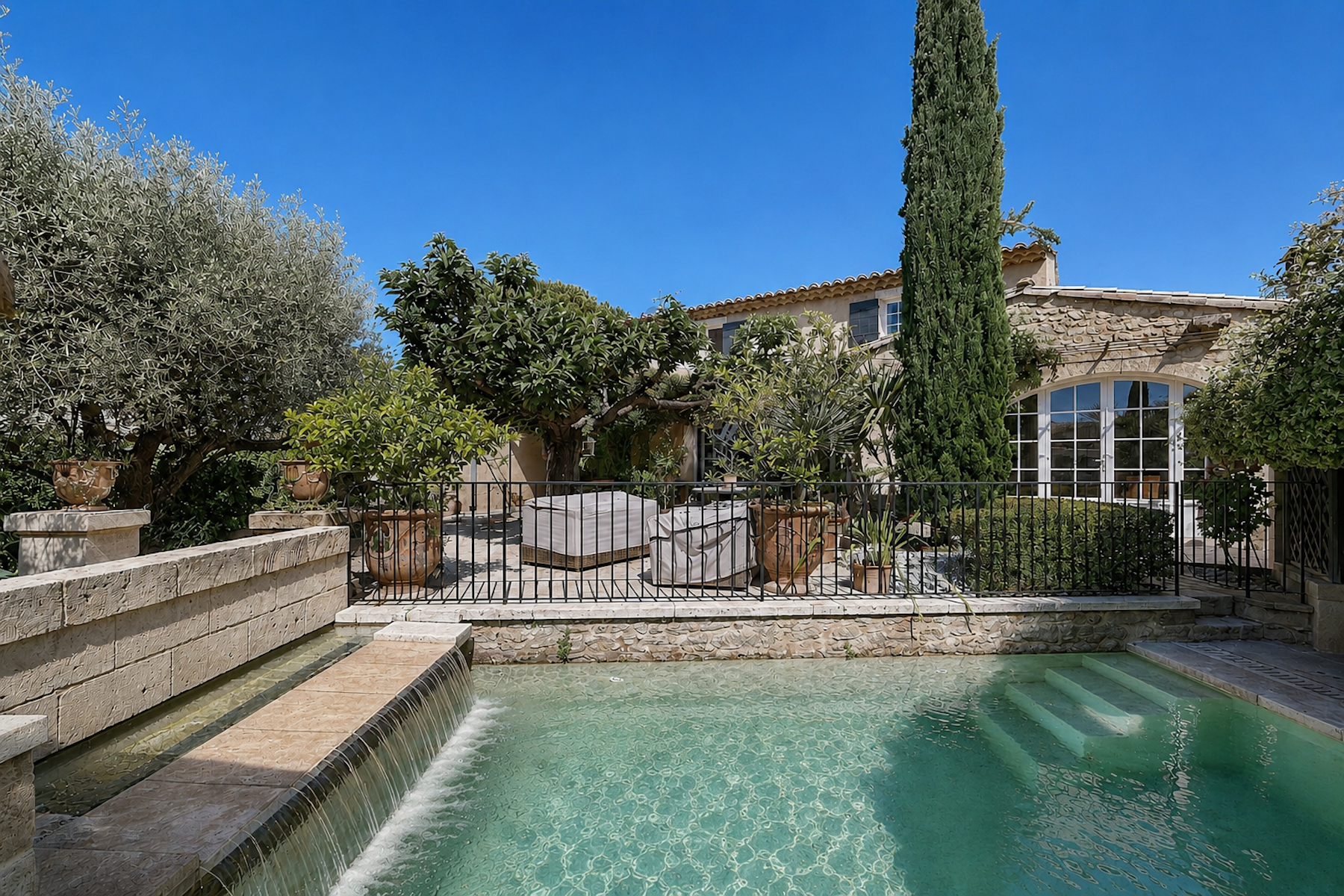  In the heart of Uzès – Elegant Provençal bastide with landscaped garden, pool - 物件實景
