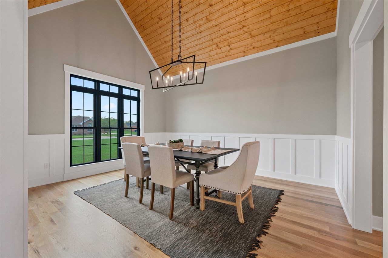 Franklin, Kentucky, 42134, United States, 3 Bedrooms Bedrooms, ,3 BathroomsBathrooms,Residential,For Sale,1988354