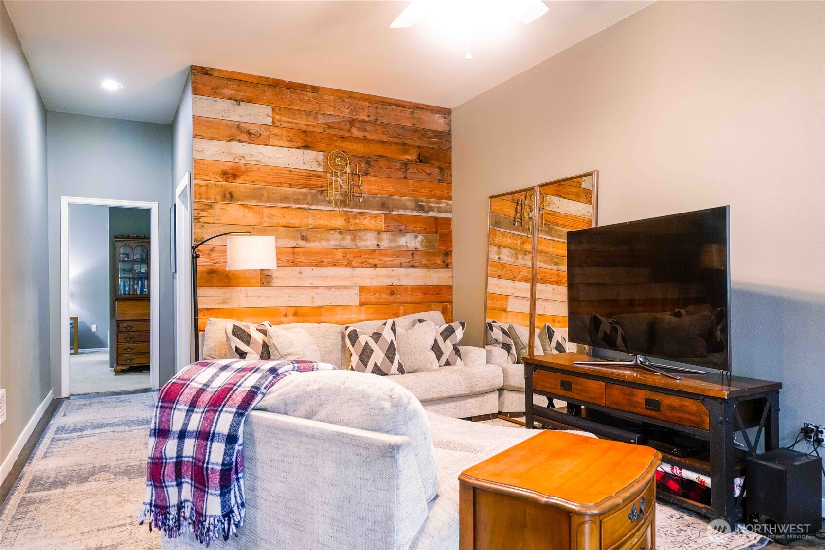 Arlington, Washington, 98223, United States, 6 Bedrooms Bedrooms, ,5 BathroomsBathrooms,Residential,For Sale,1984023