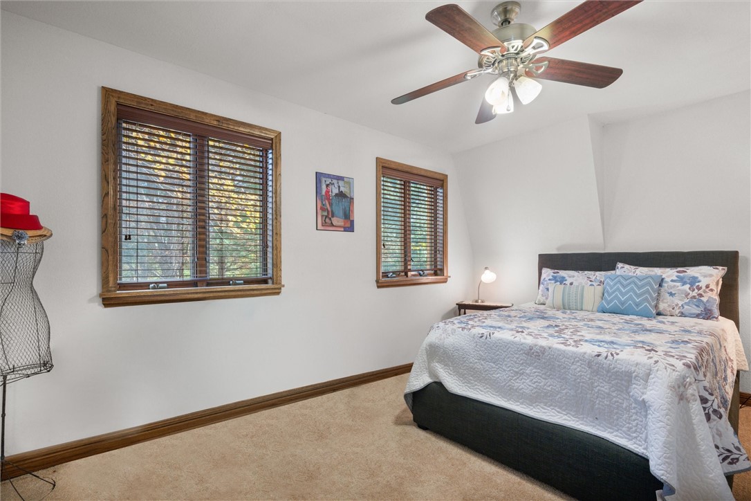 South Strabane, Pennsylvania, 15301, United States, 5 Bedrooms Bedrooms, ,5 BathroomsBathrooms,Residential,For Sale,2003088