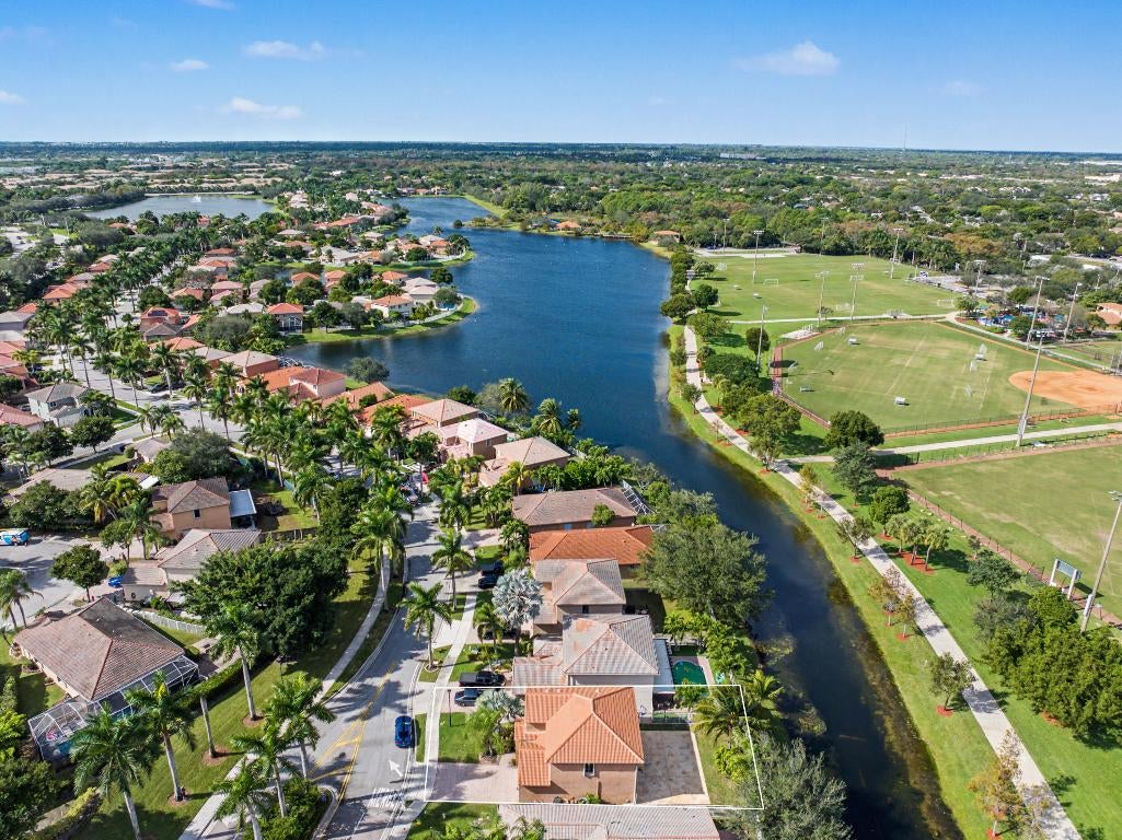 Coconut Creek, Florida, 33073, United States, 4 Bedrooms Bedrooms, ,3 BathroomsBathrooms,Residential,For Sale,1993906