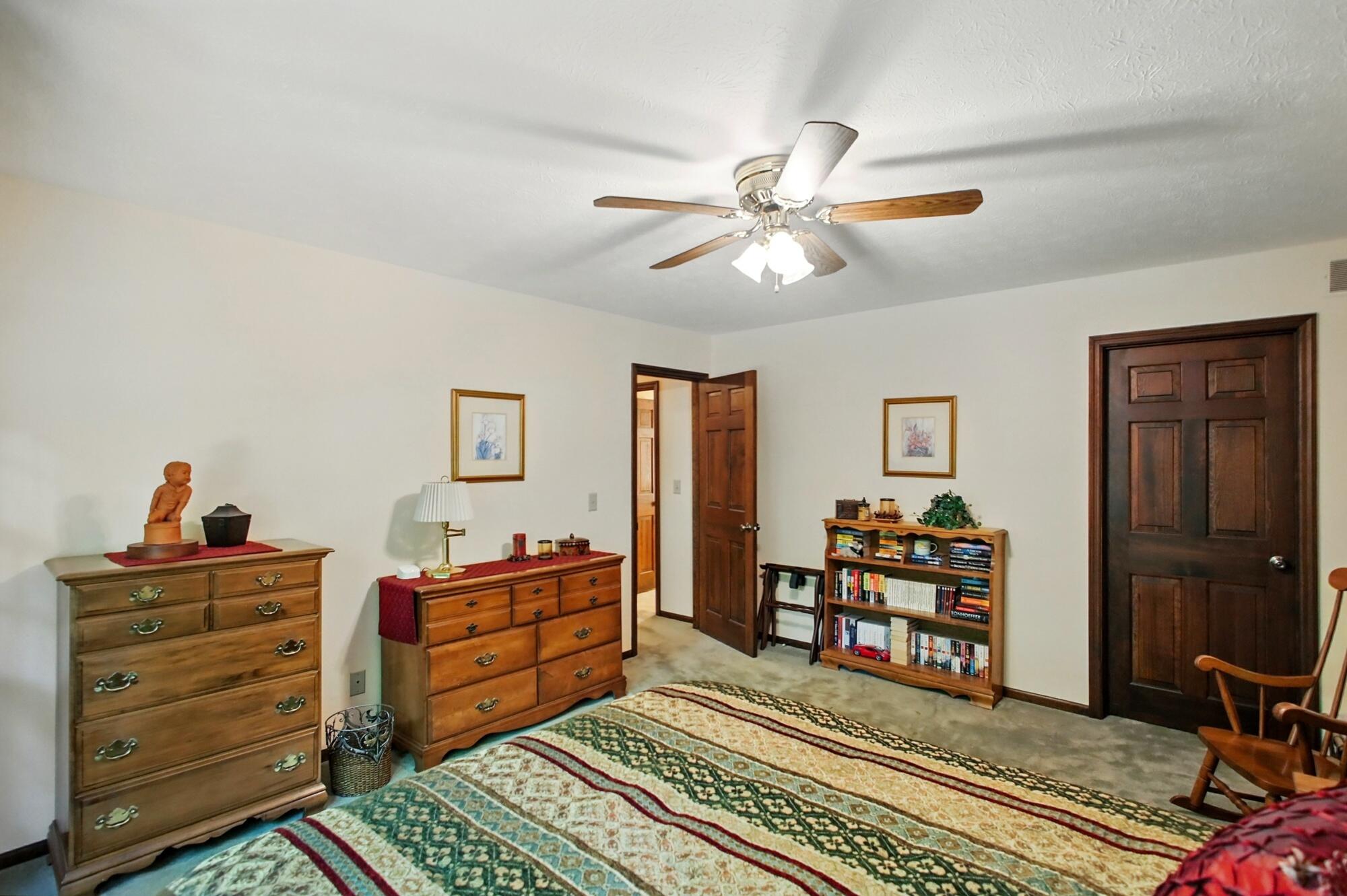 Springfield, Ohio, 45504, United States, 4 Bedrooms Bedrooms, ,3 BathroomsBathrooms,Residential,For Sale,1927340
