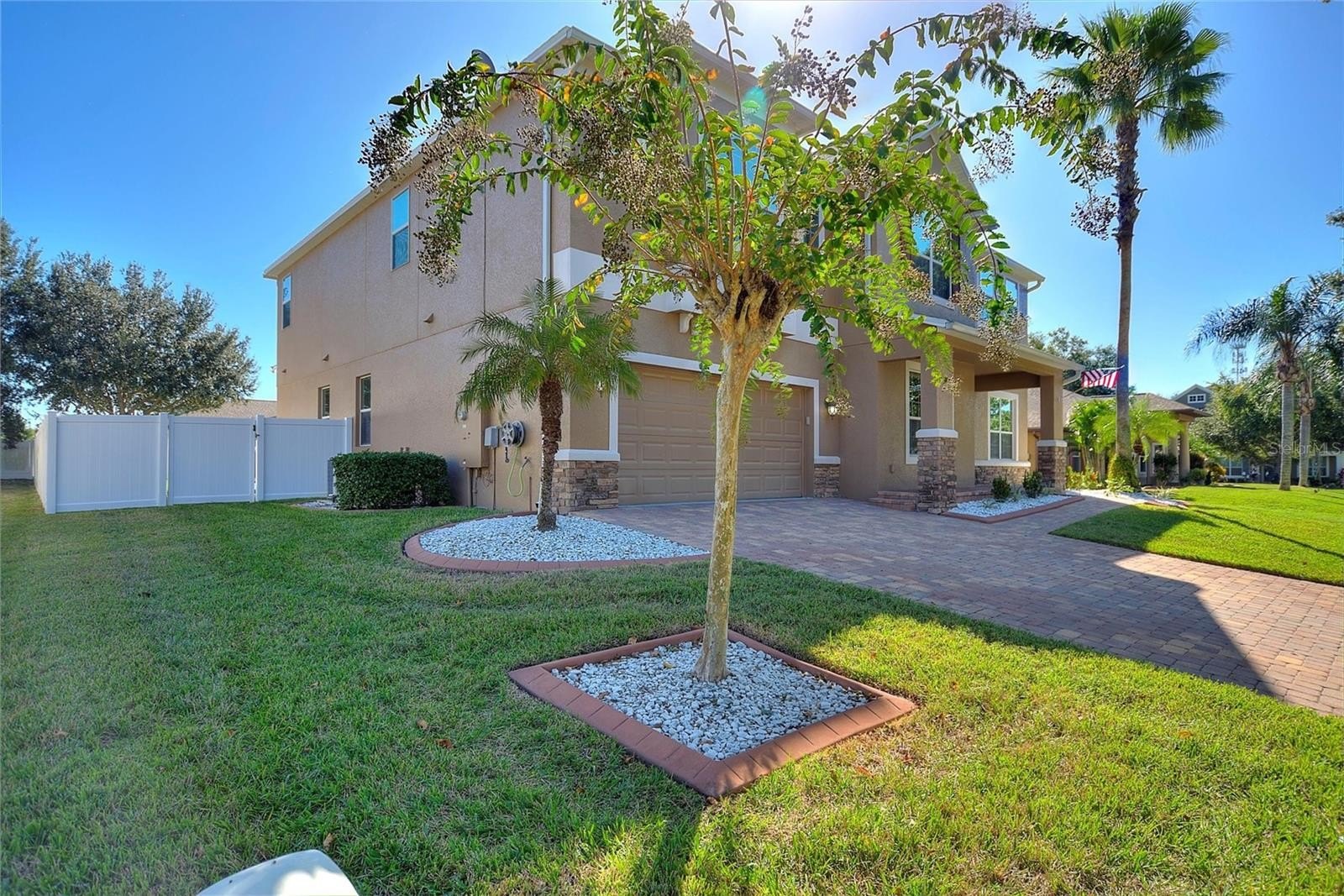 AUBURNDALE, Florida, 33823, United States, 5 Bedrooms Bedrooms, ,5 BathroomsBathrooms,Residential,For Sale,1986097