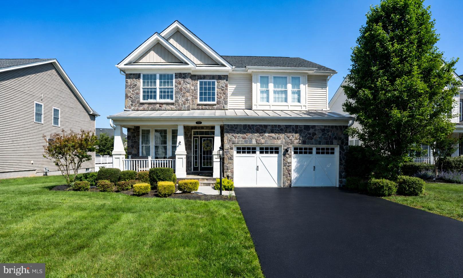 Haymarket, Virginia, 20169, United States, 4 Bedrooms Bedrooms, ,5 BathroomsBathrooms,Residential,For Sale,2048396