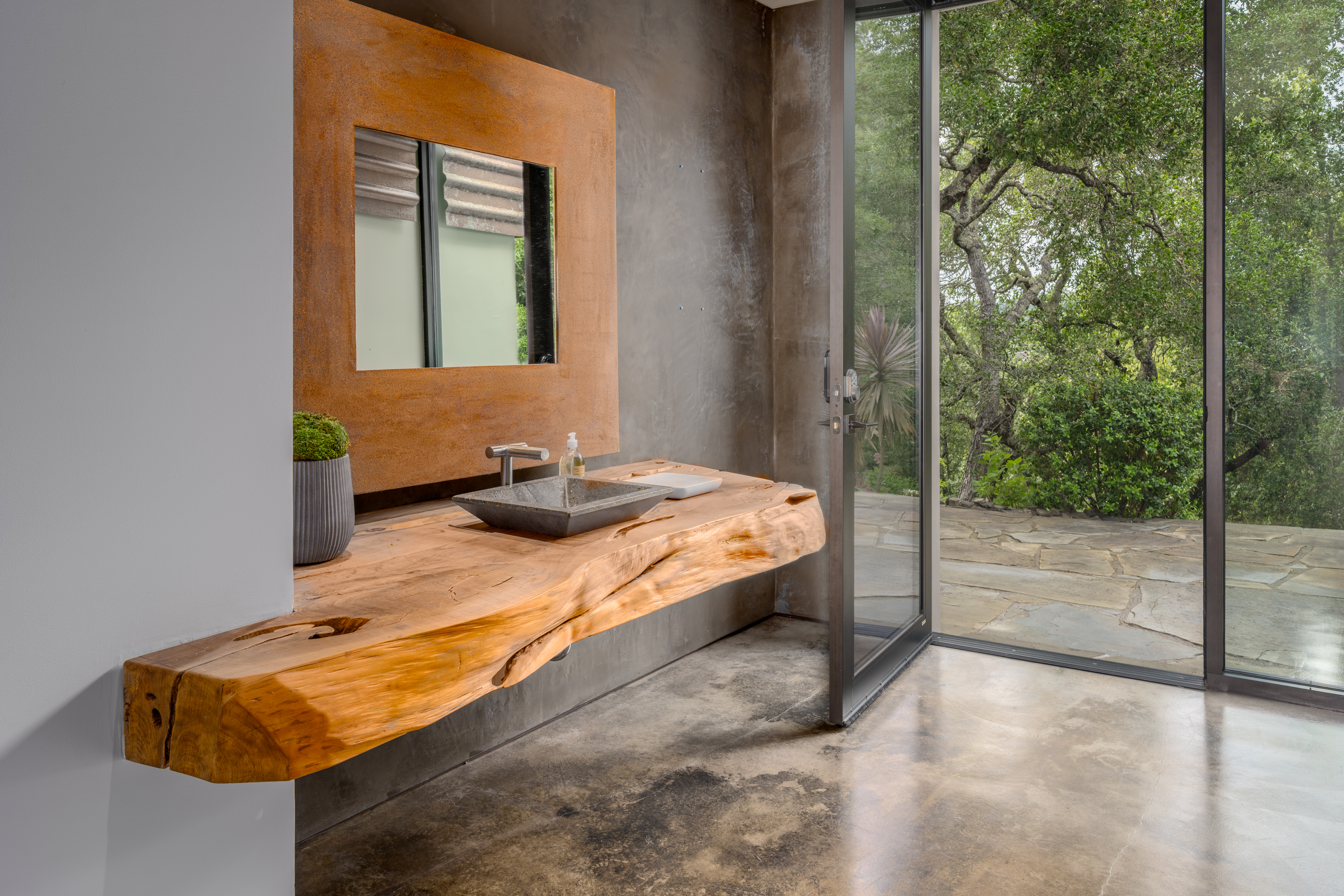  3866 Lovall Valley Road - 物件實景