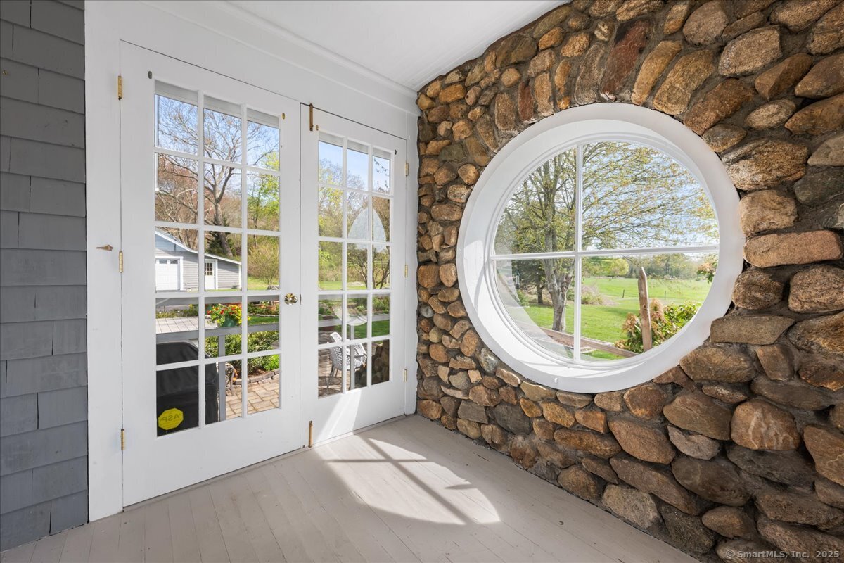 Stonington, Connecticut, 06379, United States, 3 Bedrooms Bedrooms, ,3 BathroomsBathrooms,Residential,For Sale,1830506